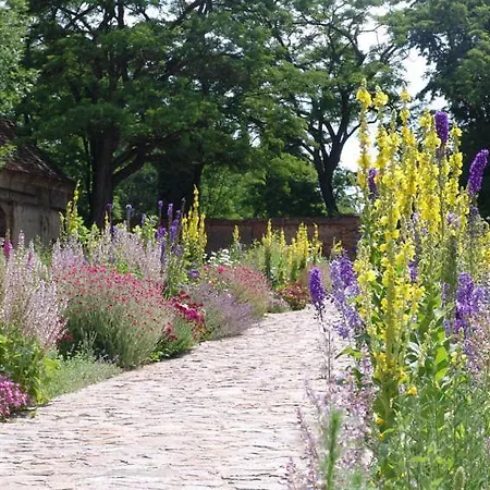 Chateau Trebesice Szálloda 4*