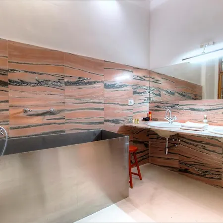 Chateau Trebesice Otel Kutná Hora