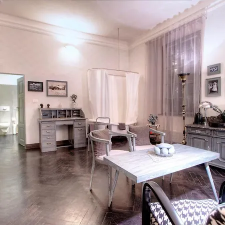 מלון Chateau Trebesice קונטה הורה
