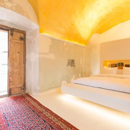 Chateau Trebesice Otel Kutná Hora