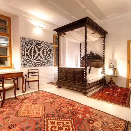מלון Chateau Trebesice קונטה הורה