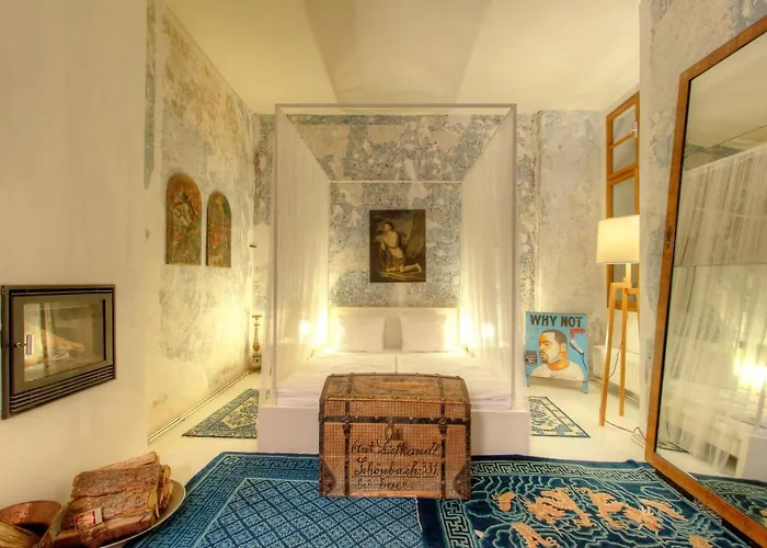 Chateau Třebešice Hotel 4*
