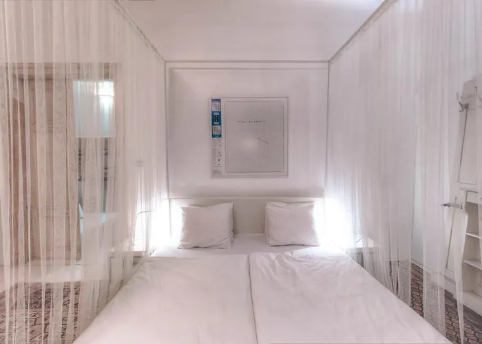 Chateau Třebešice Hotel 4*