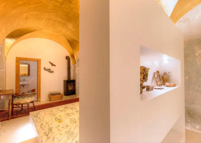 Chateau Třebešice Hotel 4*